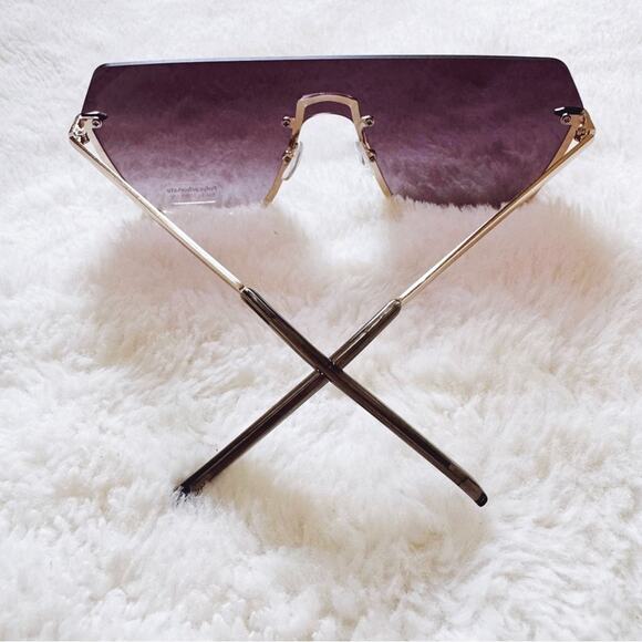 Kalia Clear Black Rimless Sleek Sunglasses - Picture 10 of 11